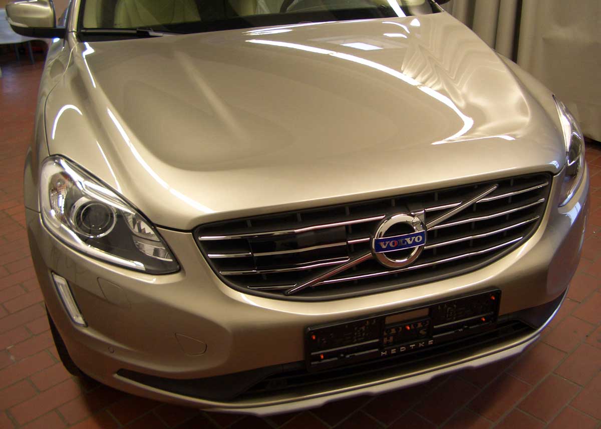 Volvo XC60 komplette Front mit Lackschutzfolie